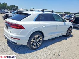 Audi Q8 2021 3