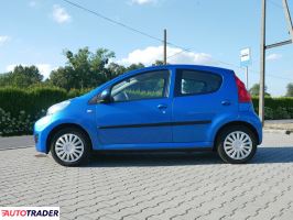 Peugeot 107 2011 1.0 68 KM Peugeot 107 2011 1.0 68 KM