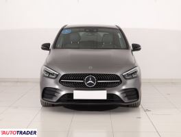 Mercedes B-klasa 2019 1.3 160 KM