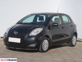 Toyota Yaris 2011 1.0 68 KM