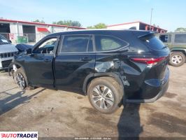 Toyota Highlander 2026 2