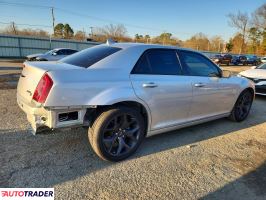 Chrysler 300C 2023 3