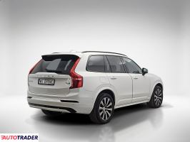 Volvo XC90 2023 2.0 235 KM