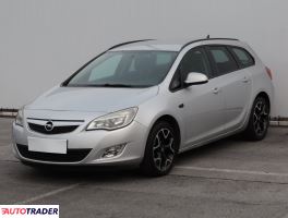 Opel Astra 2011 1.7 123 KM