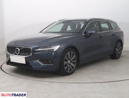 Volvo V60 2019 2.0 187 KM