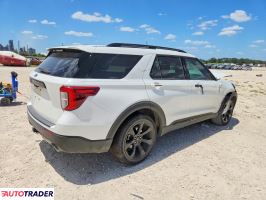 Ford Explorer 2022 2