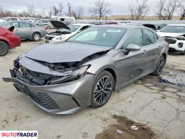 Toyota Camry 2025 2