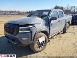 Nissan Frontier 2022 3