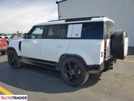 Land Rover Defender 2024 3