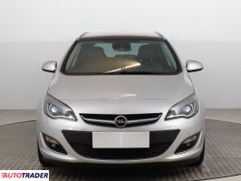 Opel Astra 2014 1.6 108 KM