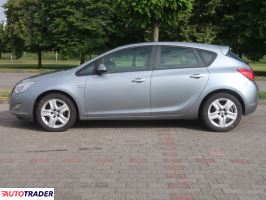 Opel Astra 2011 1.7 108 KM Opel Astra 2011 1.7 108 KM