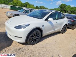 Tesla Model Y - zobacz ofertę