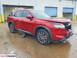 Nissan Pathfinder 2022 3