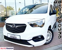 Opel Combo 2021 1.5 102 KM Opel Combo 2021 1.5 102 KM