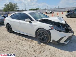 Toyota Camry 2025 2