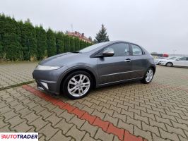 Honda Civic 2009 1.8 140 KM