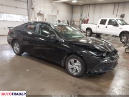 Hyundai Elantra 2025 2