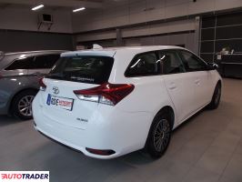 Toyota Auris 2016 1.6 132 KM Toyota Auris 2016 1.6 132 KM