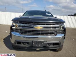 Chevrolet Silverado 2022 3