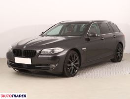 BMW 530 2011 3.0 254 KM