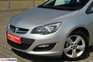 Opel Astra 2013 1.6 116 KM
