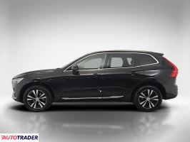 Volvo XC60 2022 2.0 197 KM