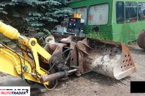 New Holland E215 2005 2005r.