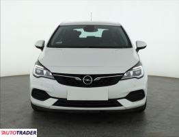 Opel Astra 2019 1.2 108 KM