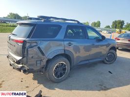 Nissan Pathfinder 2023 3