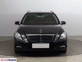 Mercedes E-klasa 2010 1.8 201 KM Mercedes E-klasa 2010 1.8 201 KM