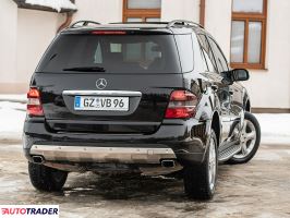Mercedes M-klasa 2008 3.0 224 KM
