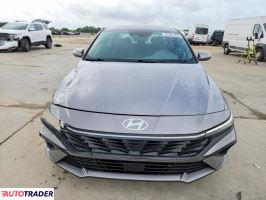 Hyundai Elantra 2025 2