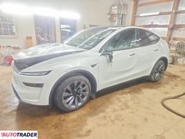 Tesla Model Y - zobacz ofertę