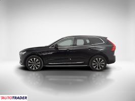 Volvo XC60 2022 2.0 197 KM