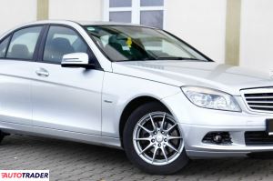 Mercedes C-klasa 2010 1.8 156 KM