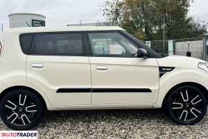 Kia Soul 2010 1.6 126 KM