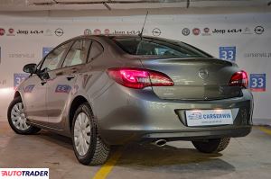 Opel Astra 2018 1.4 140 KM