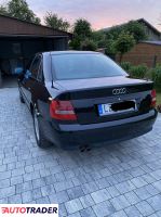 Audi A4 2000 1.8 150 KM