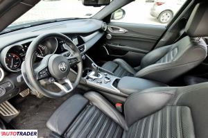 Alfa Romeo Giulia 2021 2 280 KM Alfa Romeo Giulia 2021 2 280 KM