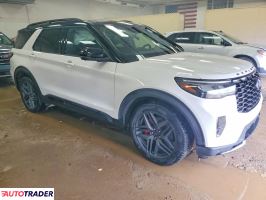 Ford Explorer 2025 3