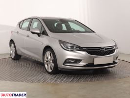 Opel Astra 2018 1.4 147 KM