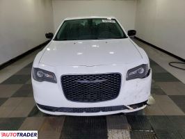 Chrysler 300C 2021 3
