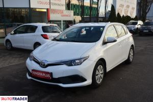 Toyota Auris 2015 1.3 99 KM Toyota Auris 2015 1.3 99 KM