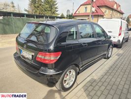 Mercedes B-klasa 2008 1.7 116 KM