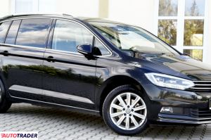 Volkswagen Touran 2018 2.0 150 KM