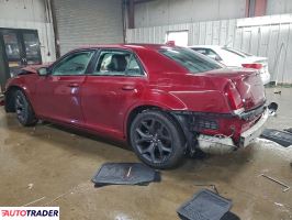 Chrysler 300C 2021 3