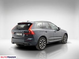 Volvo XC60 2023 2.0 197 KM