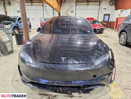 Tesla Model 3 2025