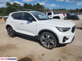 Volvo XC40 2023 2