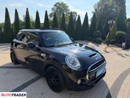 Mini Cooper S 2017 2.0 192 KM